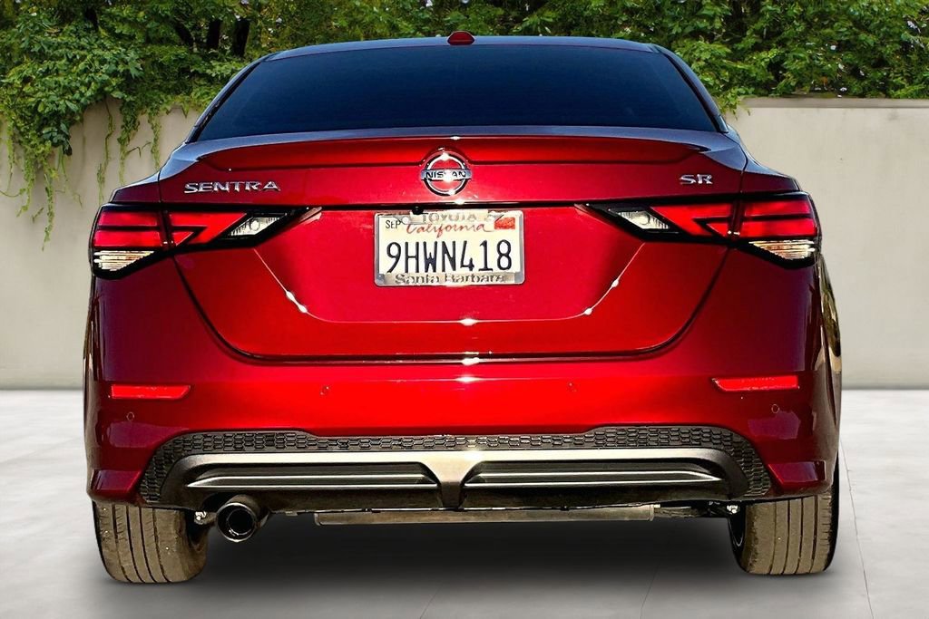 Used 2023 Nissan Sentra SR w/ SR Premium Package image 6