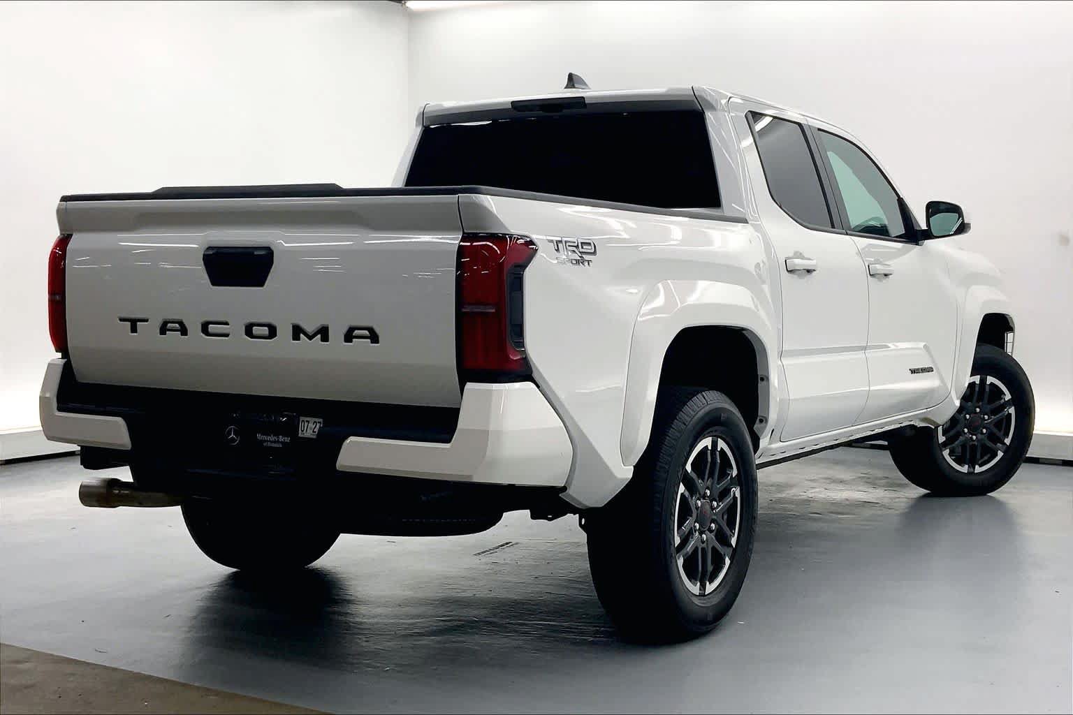 Used 2025 Toyota Tacoma TRD Sport RWD image 4