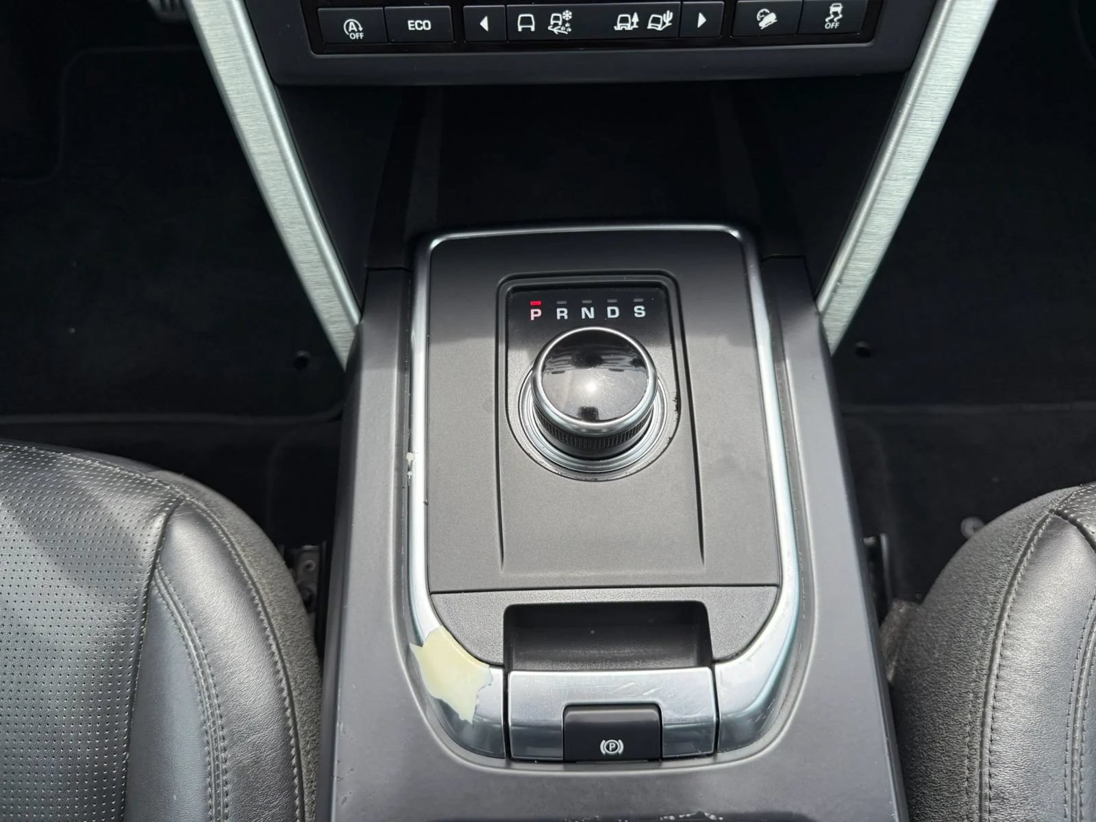 Used 2018 Land Rover Discovery Sport HSE Luxury AWD/4WD image 24