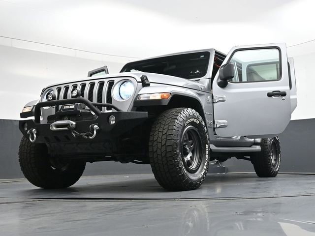 Used 2020 Jeep Wrangler Unlimited Sahara AWD/4WD image 45