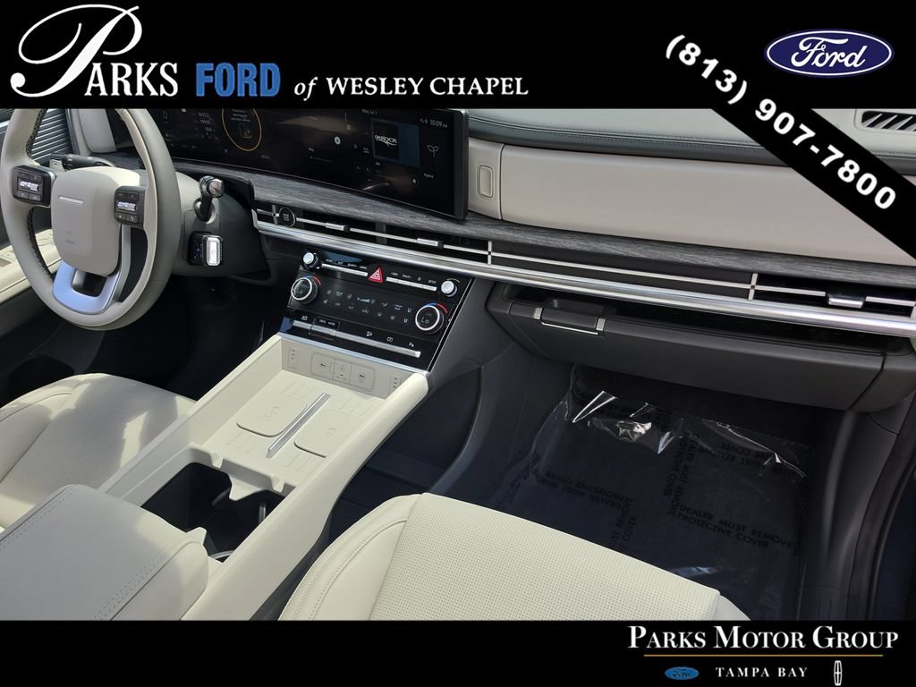 Used 2026 Hyundai Santa Fe Calligraphy FWD image 11
