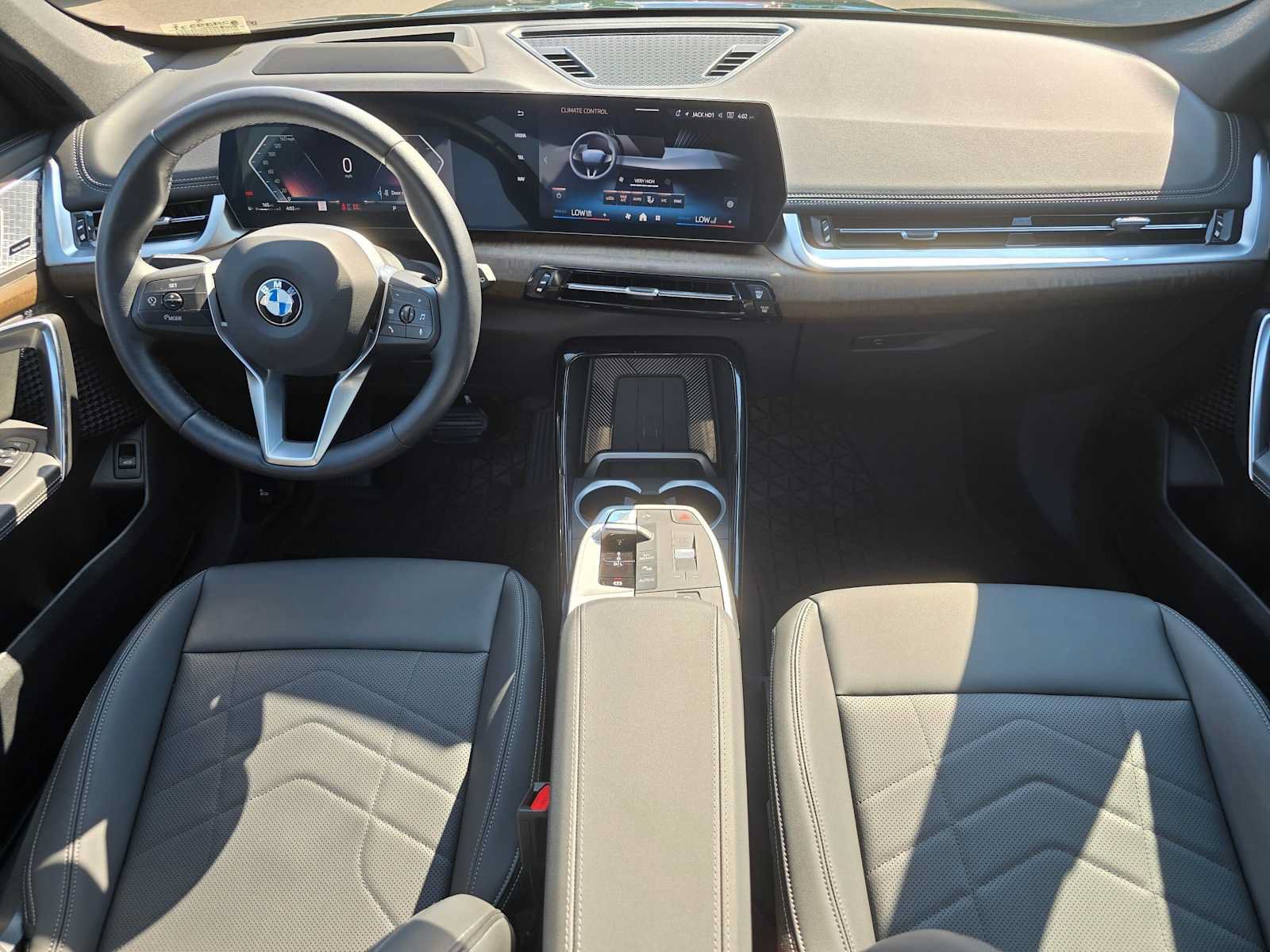 Used 2025 BMW X1 xDrive28i w/ Premium Package AWD/4WD image 18