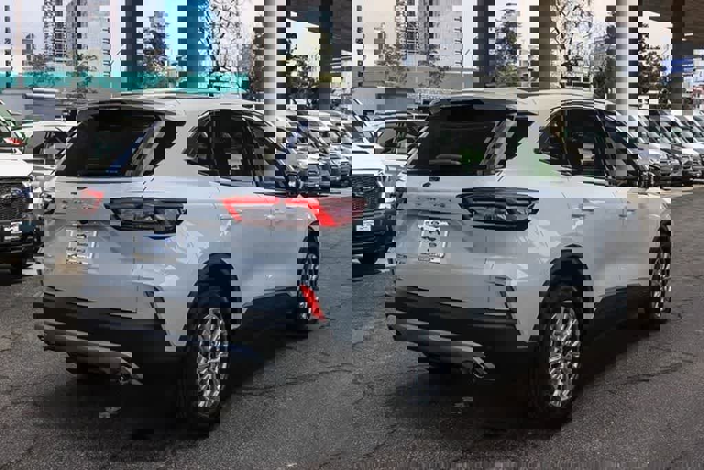 New 2024 Ford Escape Active w/ Tech Pack #2 image 4