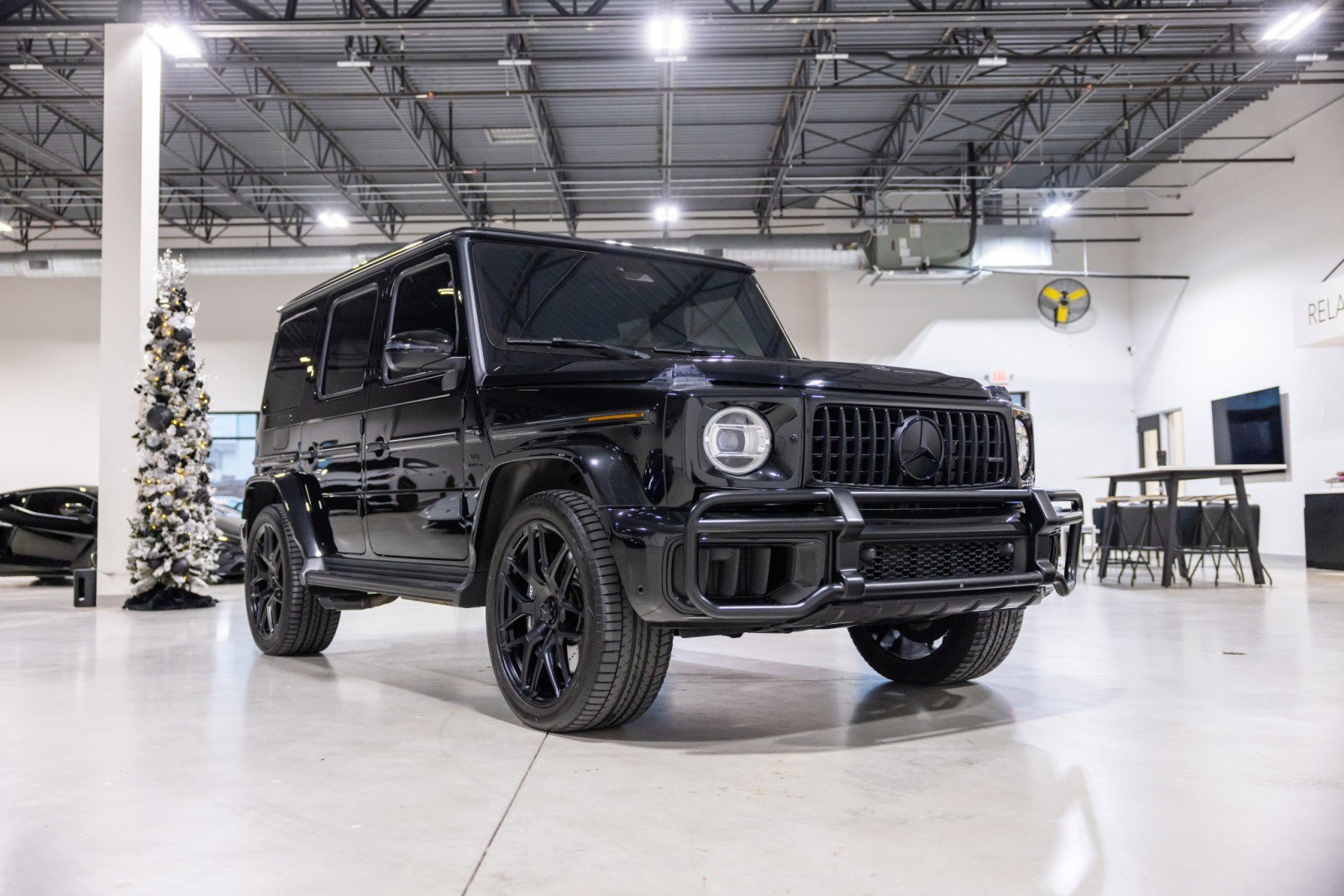 Used 2025 Mercedes-Benz G 63 AMG 4MATIC image 3