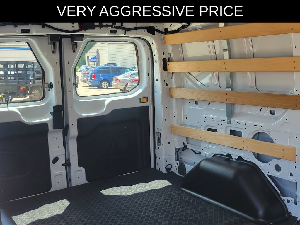 Used 2024 Ford Transit 250 Low Roof w/ Exterior Upgrade Package RWD image 12
