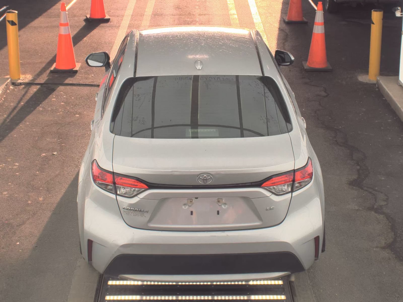 Used 2022 Toyota Corolla LE FWD image 7