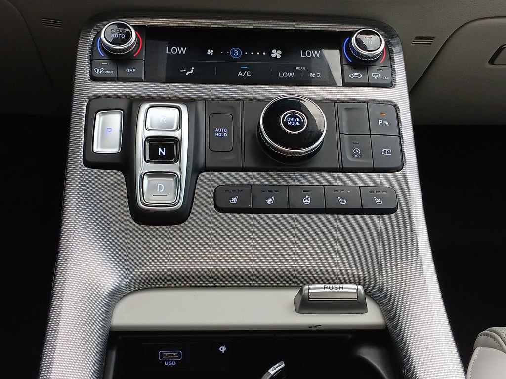 Used 2025 Hyundai Palisade Calligraphy FWD image 36