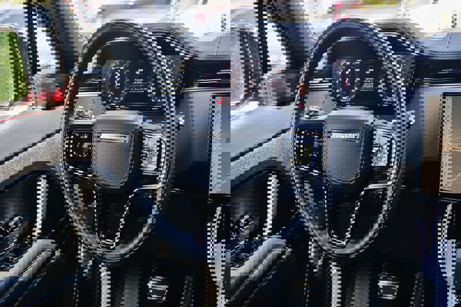 Used 2024 Land Rover Range Rover Sport Dynamic SE AWD/4WD image 15