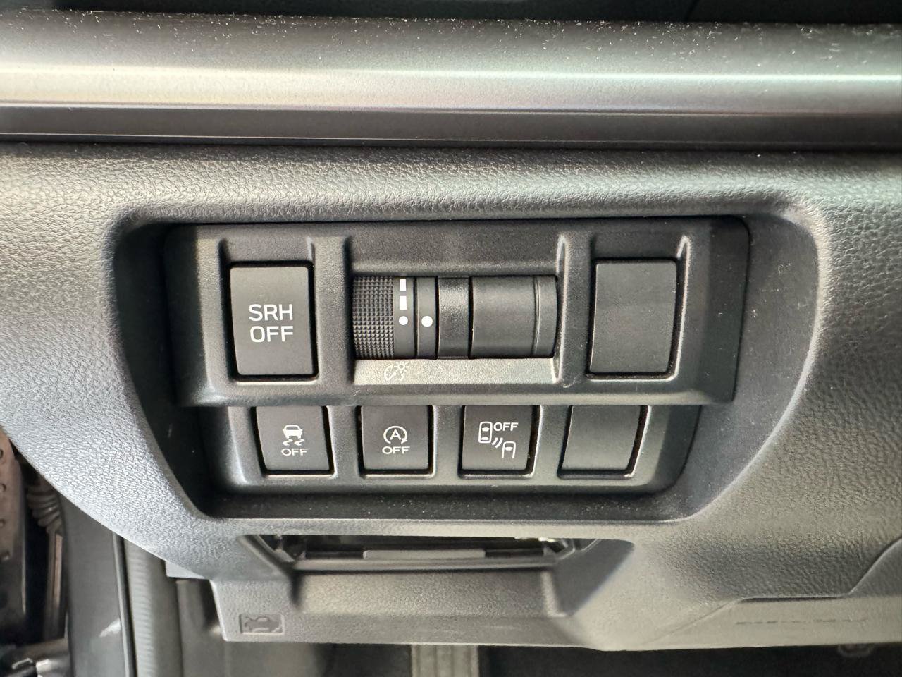 Used 2021 Subaru Crosstrek 2.5i Limited w/ Moonroof Package 2 AWD/4WD image 11