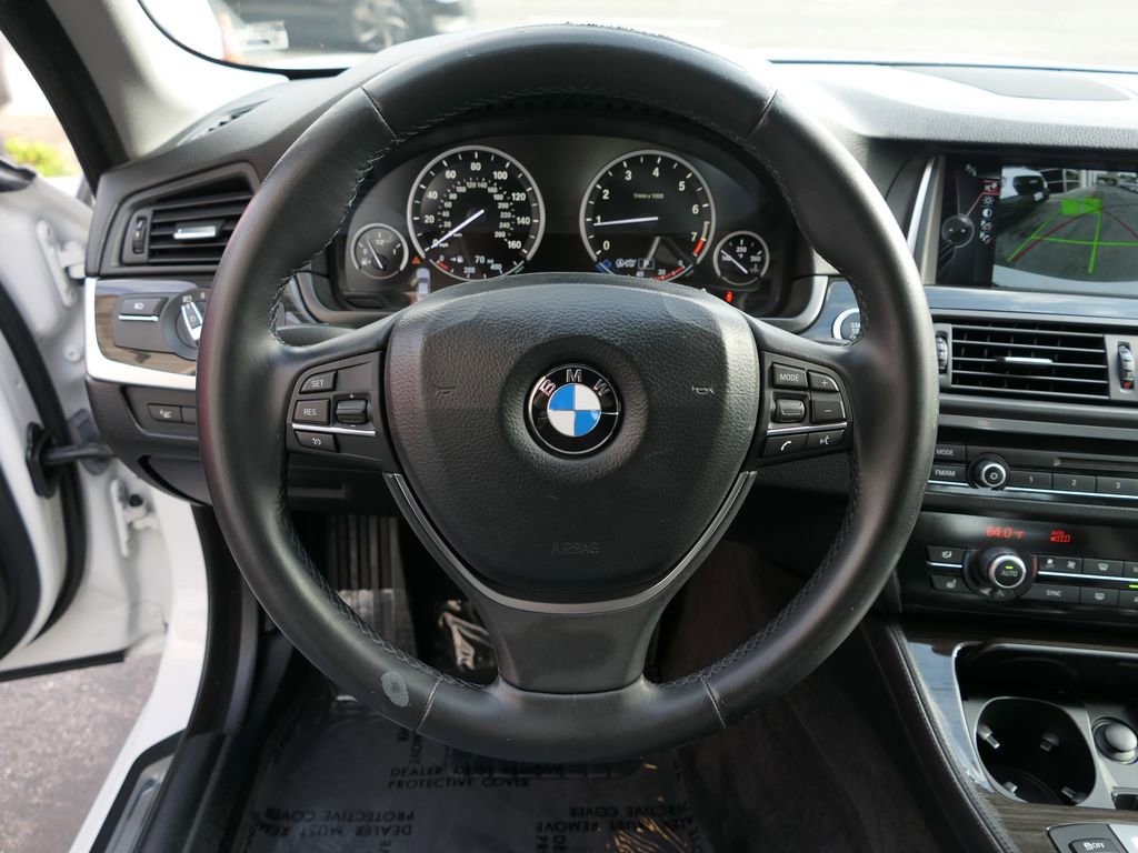 Used 2014 BMW 528i Sedan RWD image 18