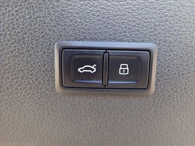 Used 2018 Audi Q5 Premium Plus w/ Premium Plus Package image 9