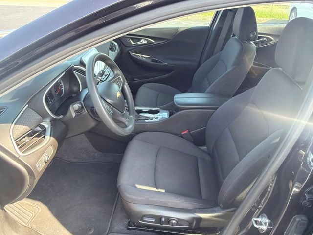 Used 2023 Chevrolet Malibu LT FWD image 11