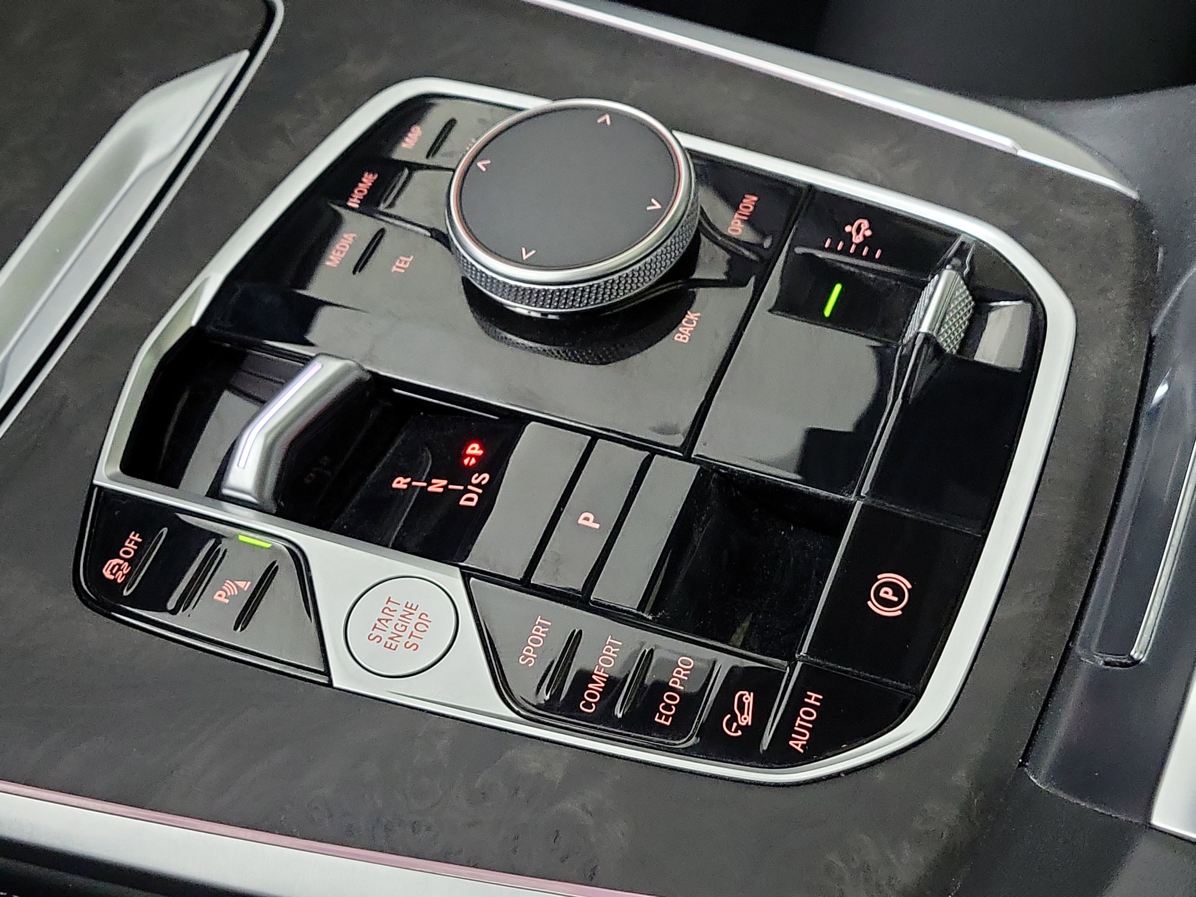 Certified 2025 BMW X7 xDrive40i image 22