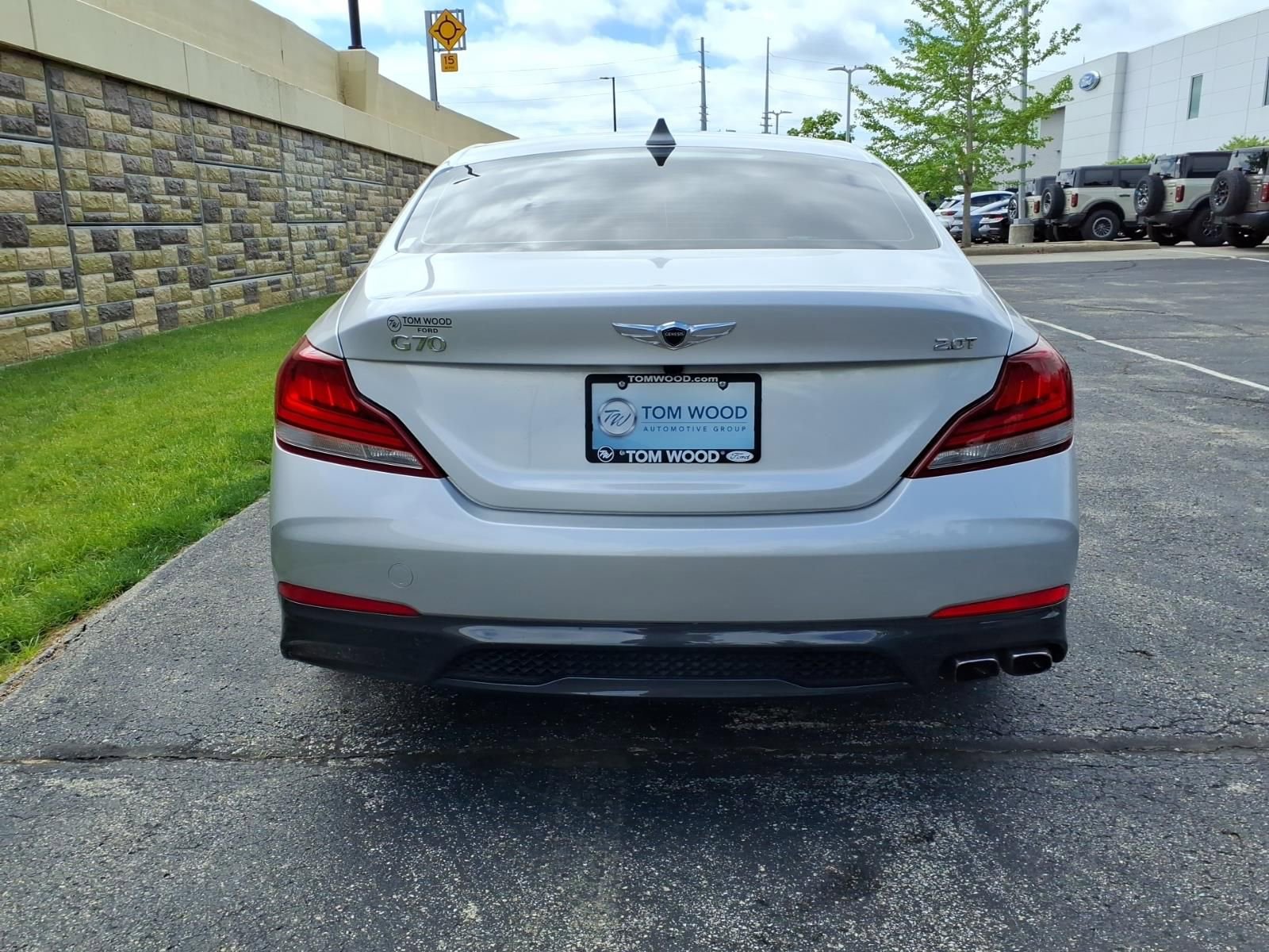 Used 2019 Genesis G70 2.0T Advanced RWD image 9
