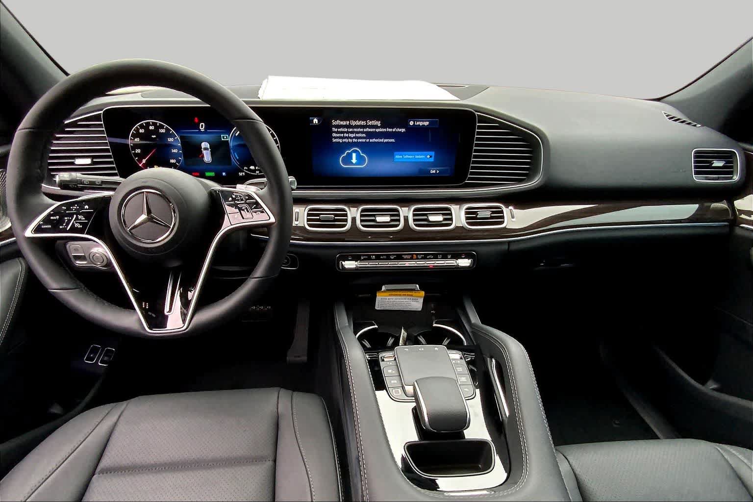 New 2025 Mercedes-Benz GLE 450e 4MATIC image 7