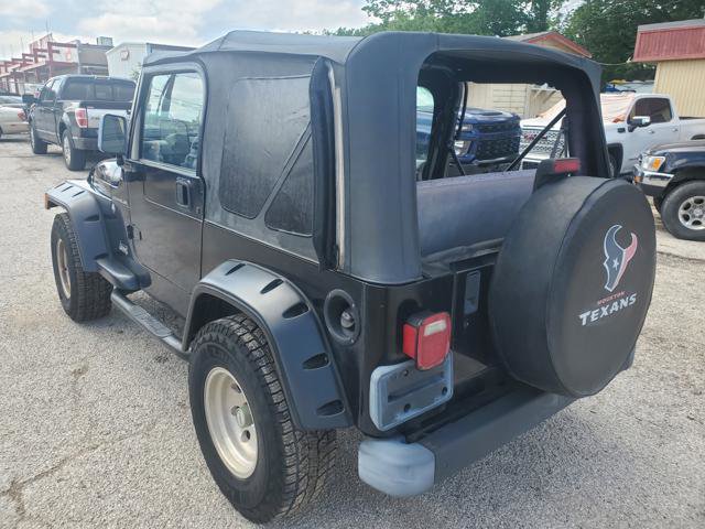 Used 1998 Jeep Wrangler SE image 2