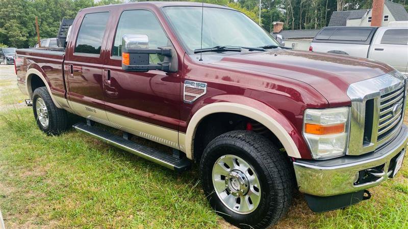 Used 2010 Ford F250 Lariat image 6