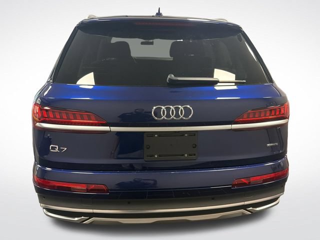Used 2022 Audi Q7 3.0T Premium Plus w/ Premium Plus Package AWD/4WD image 4