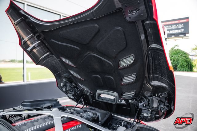 Used 2014 SRT Viper SRT-10 w/ Grand Touring Package RWD image 82