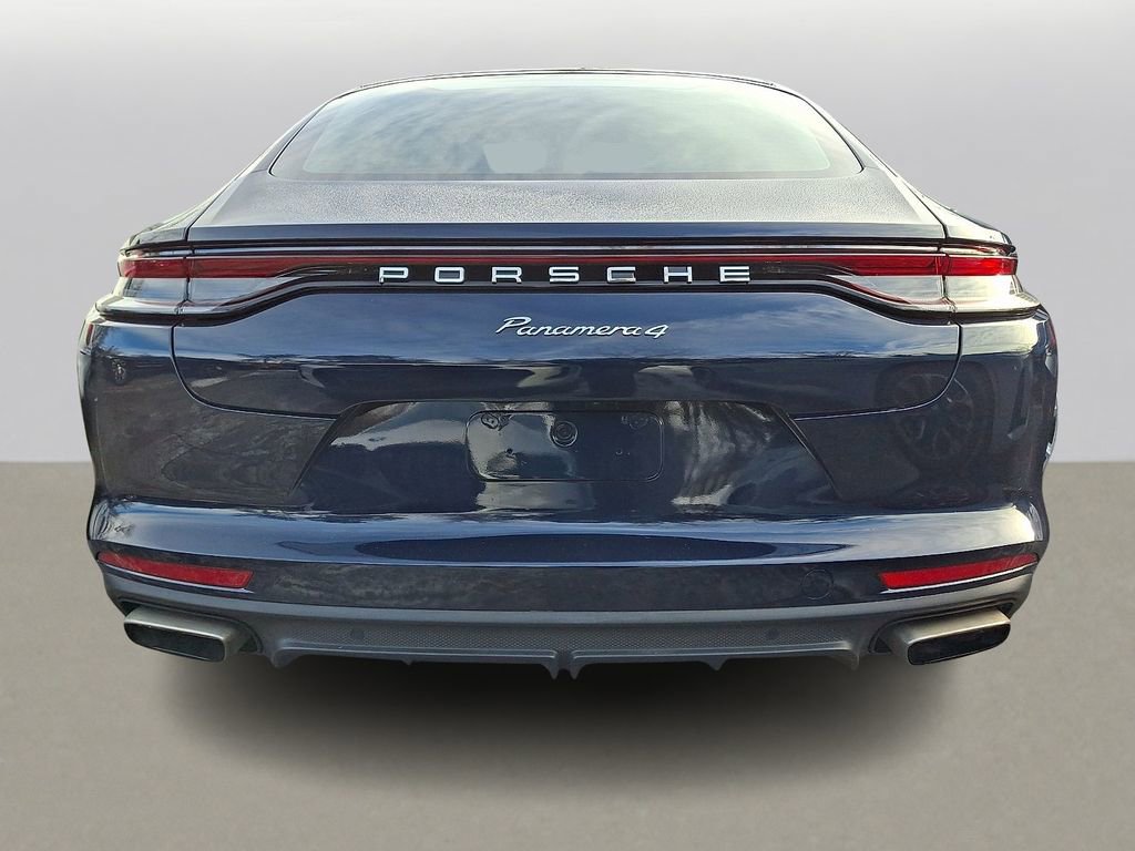 Used 2022 Porsche Panamera 4 image 4