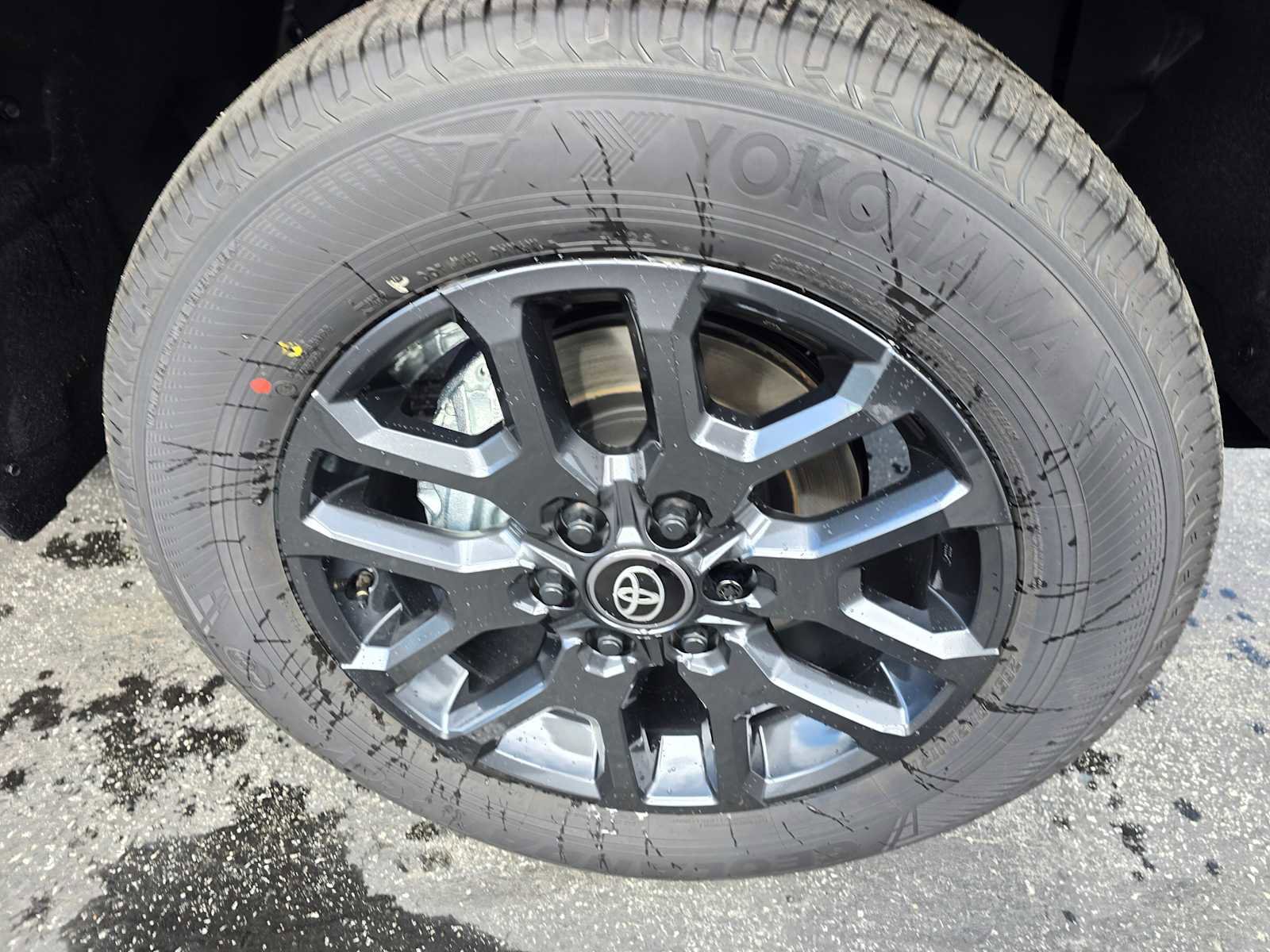 New 2026 Toyota Tundra Platinum image 9