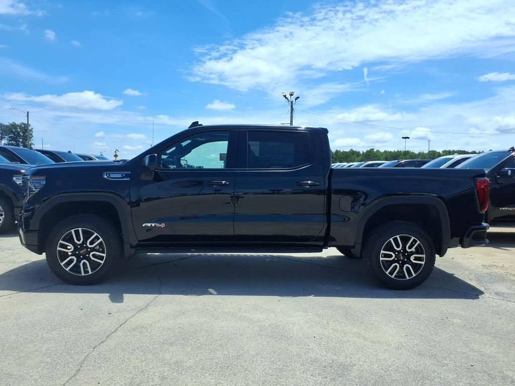 New 2026 GMC Sierra 1500 AT4 w/ AT4 Premium Package AWD/4WD image 4