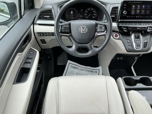 Used 2025 Honda Odyssey EX-L image 11