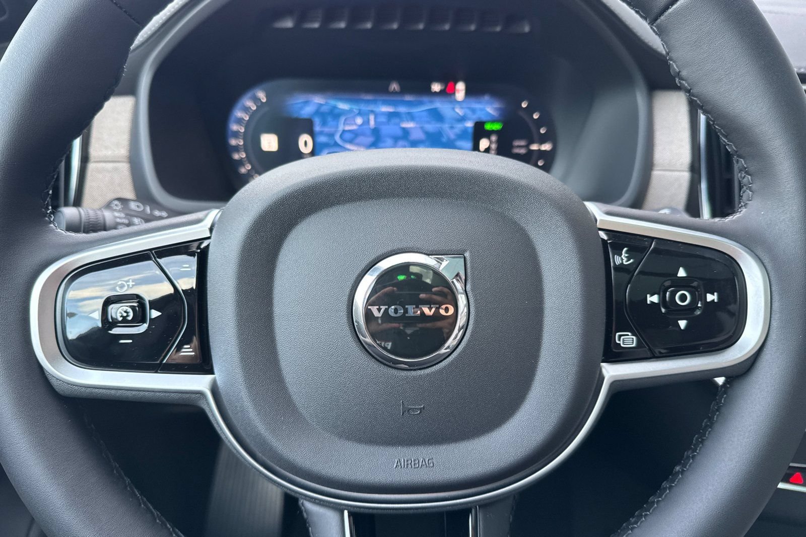 New 2026 Volvo XC90 T8 Plus w/ Protection Package AWD/4WD image 26