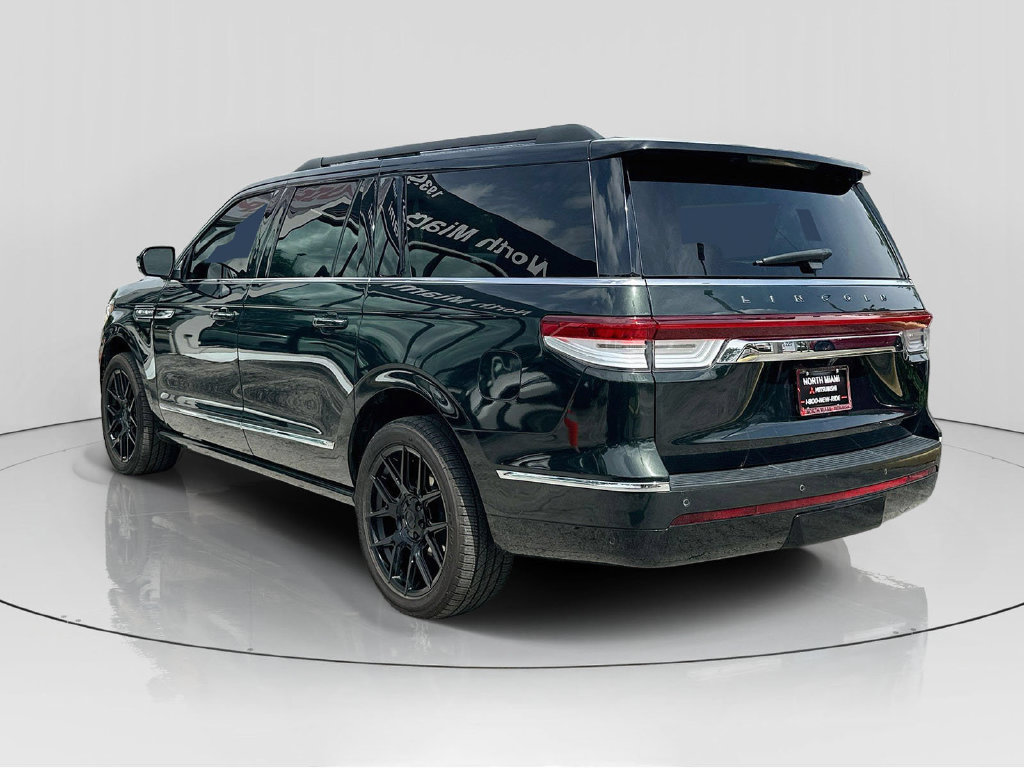 Used 2022 Lincoln Navigator L Black Label AWD/4WD image 5