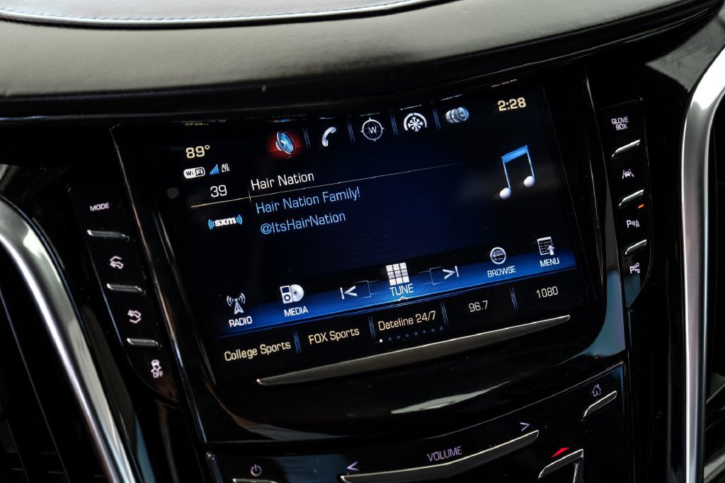 Used 2020 Cadillac Escalade Platinum AWD/4WD image 32