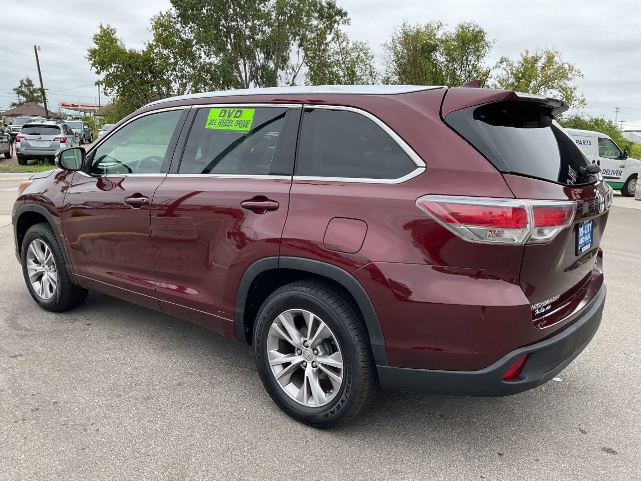 Used 2015 Toyota Highlander XLE AWD/4WD image 4