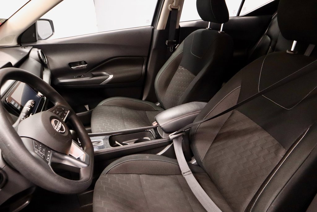 Certified 2024 Nissan Kicks SV image 25