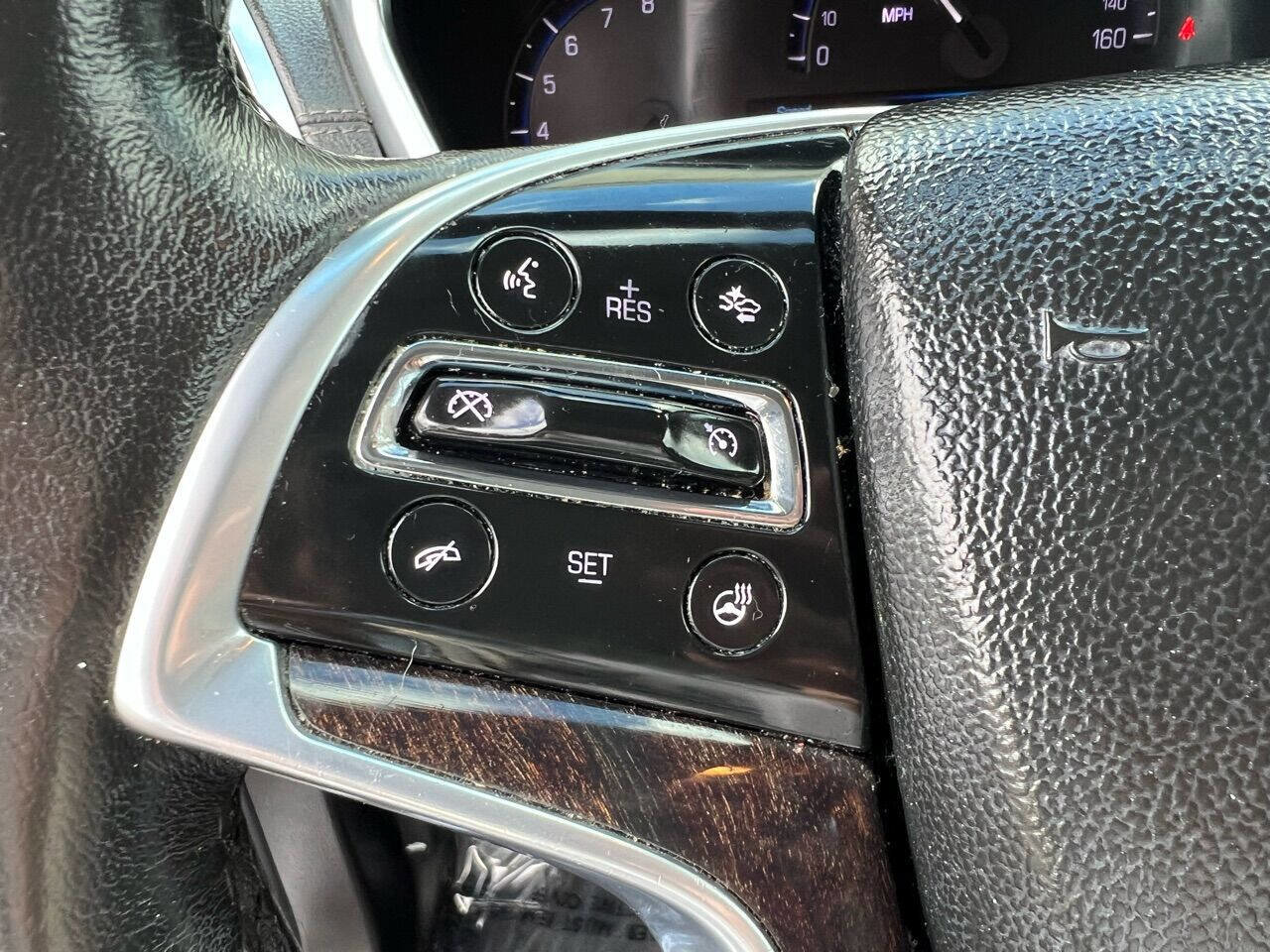 Used 2015 Cadillac SRX Performance w/ Driver Awareness Package FWD image 16