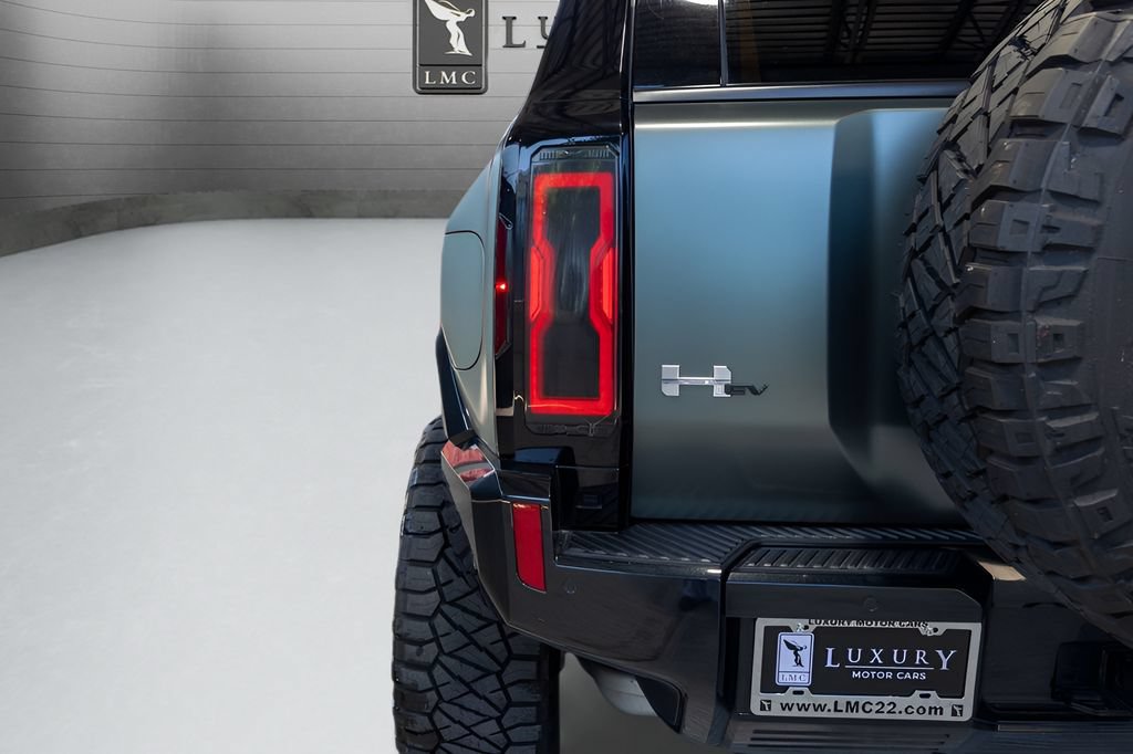 Used 2024 GMC Hummer EV 3X AWD/4WD image 20