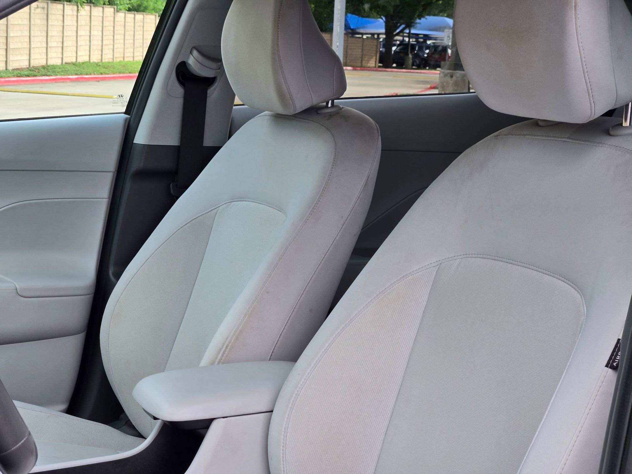 Used 2024 Hyundai Kona SEL FWD image 12