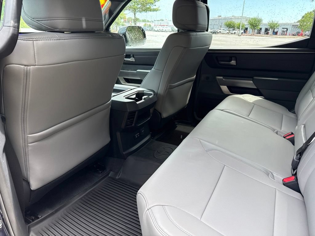 Used 2026 Toyota Tundra SR5 w/ SR5 Premium Package AWD/4WD image 15