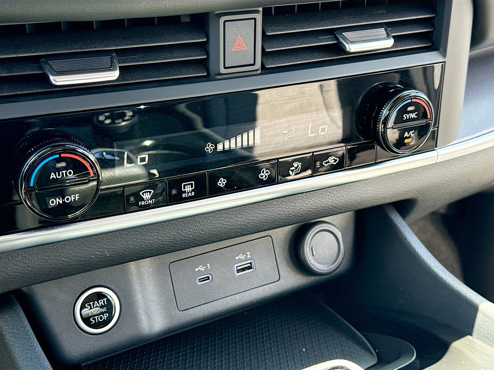 Certified 2023 Nissan Rogue SV AWD/4WD image 10