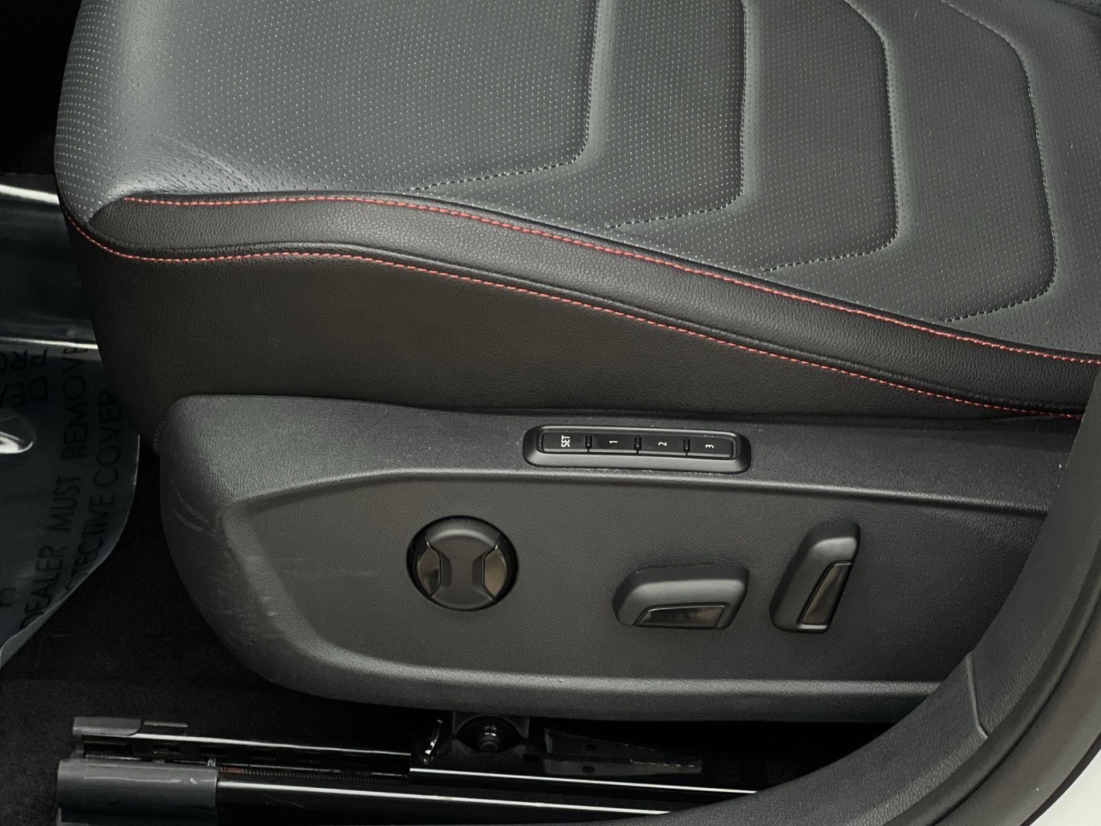 Used 2025 Volkswagen Jetta GLI Autobahn FWD image 19