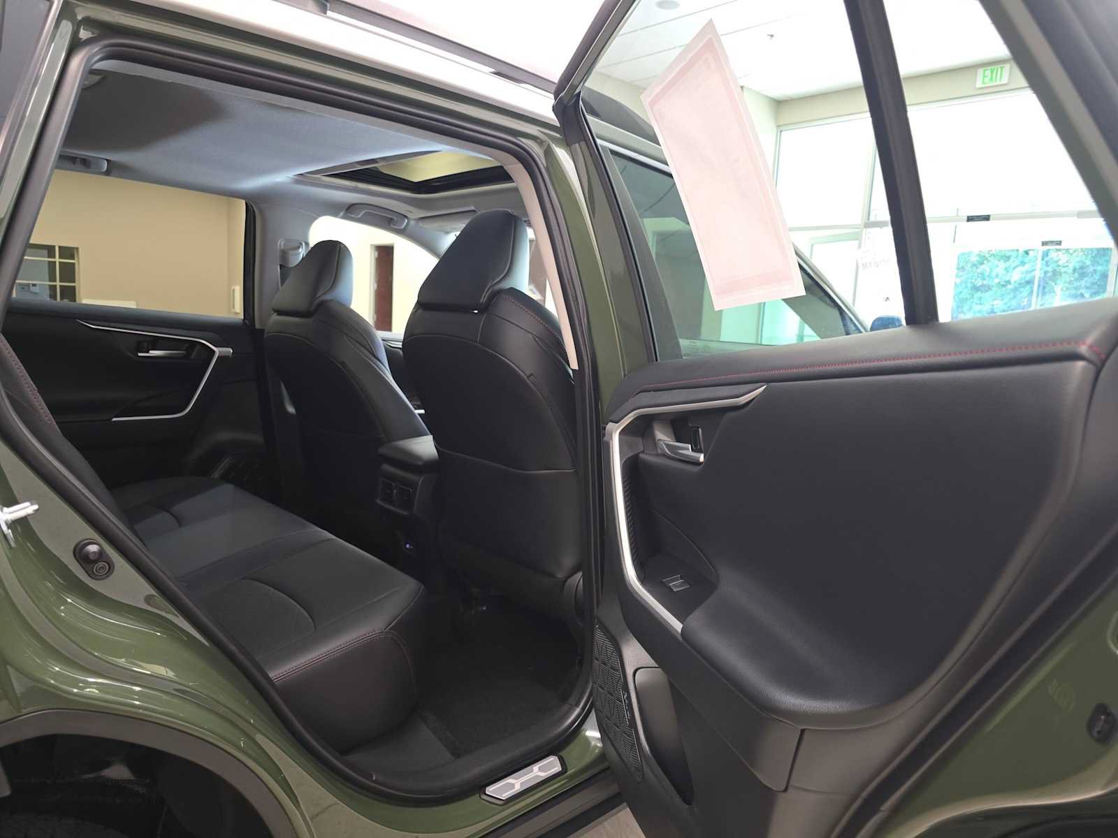 Used 2024 Toyota RAV4 TRD Off-Road w/ Weather Package AWD/4WD image 28