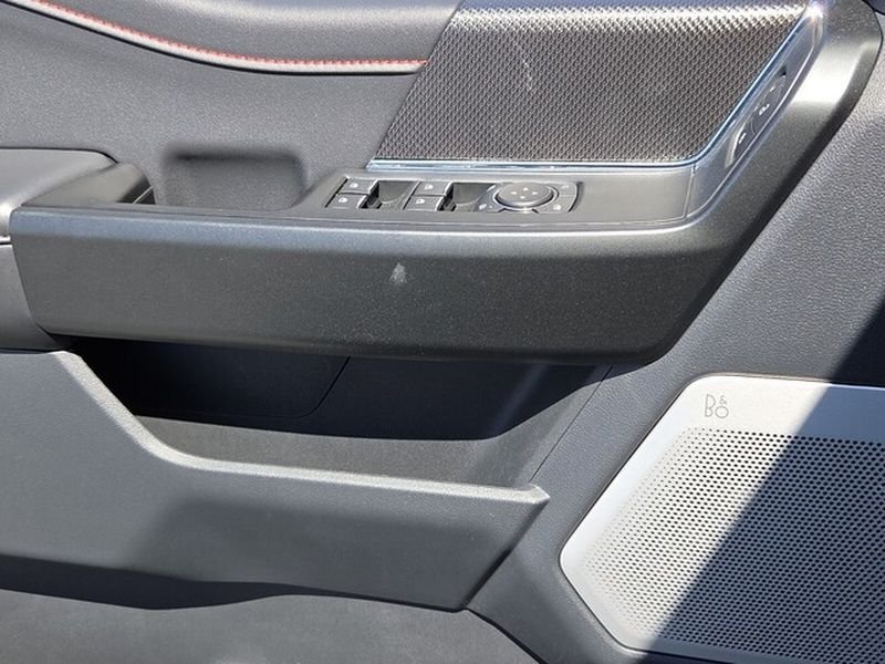 Used 2025 Ford F150 Raptor AWD/4WD image 19
