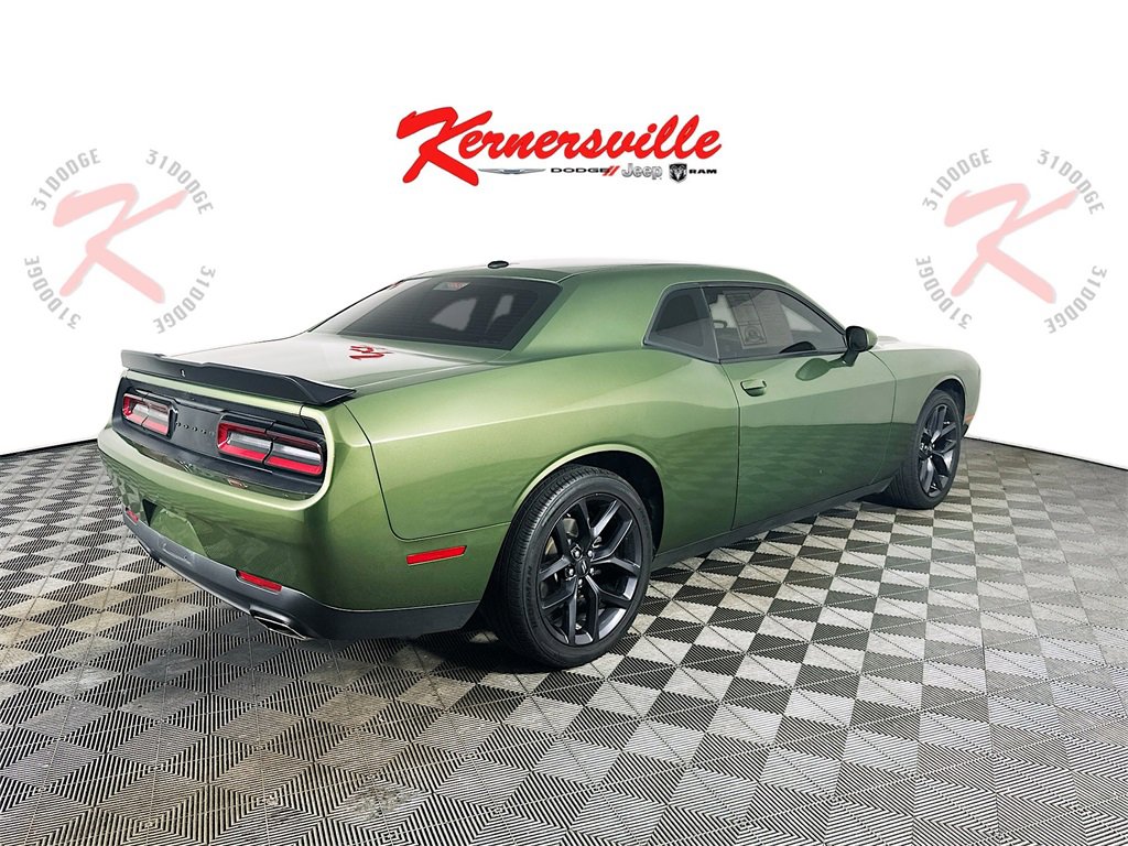 Used 2022 Dodge Challenger SXT w/ Blacktop Package image 7