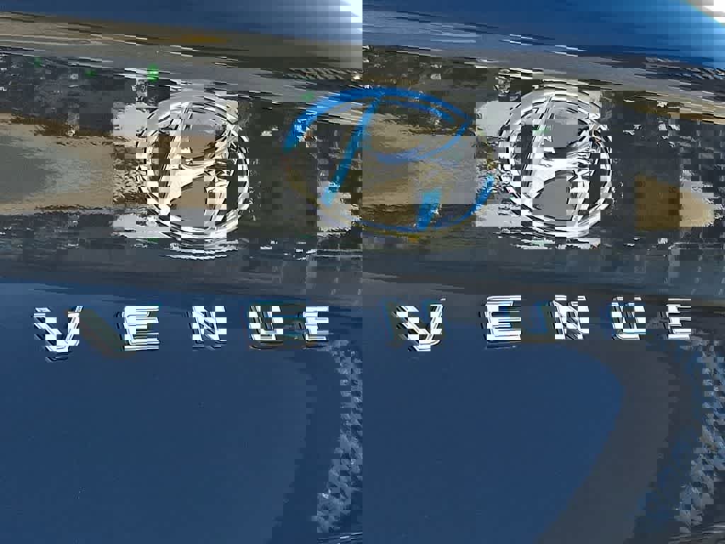 New 2026 Hyundai Venue SEL image 23