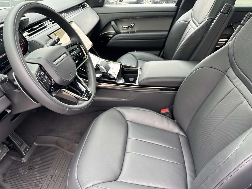New 2026 Land Rover Range Rover Sport Dynamic SE AWD/4WD image 22