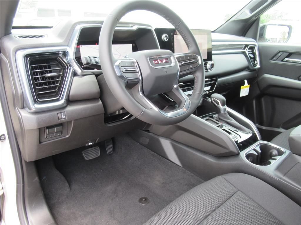 New 2026 GMC Canyon Elevation w/ Convenience Package RWD image 16