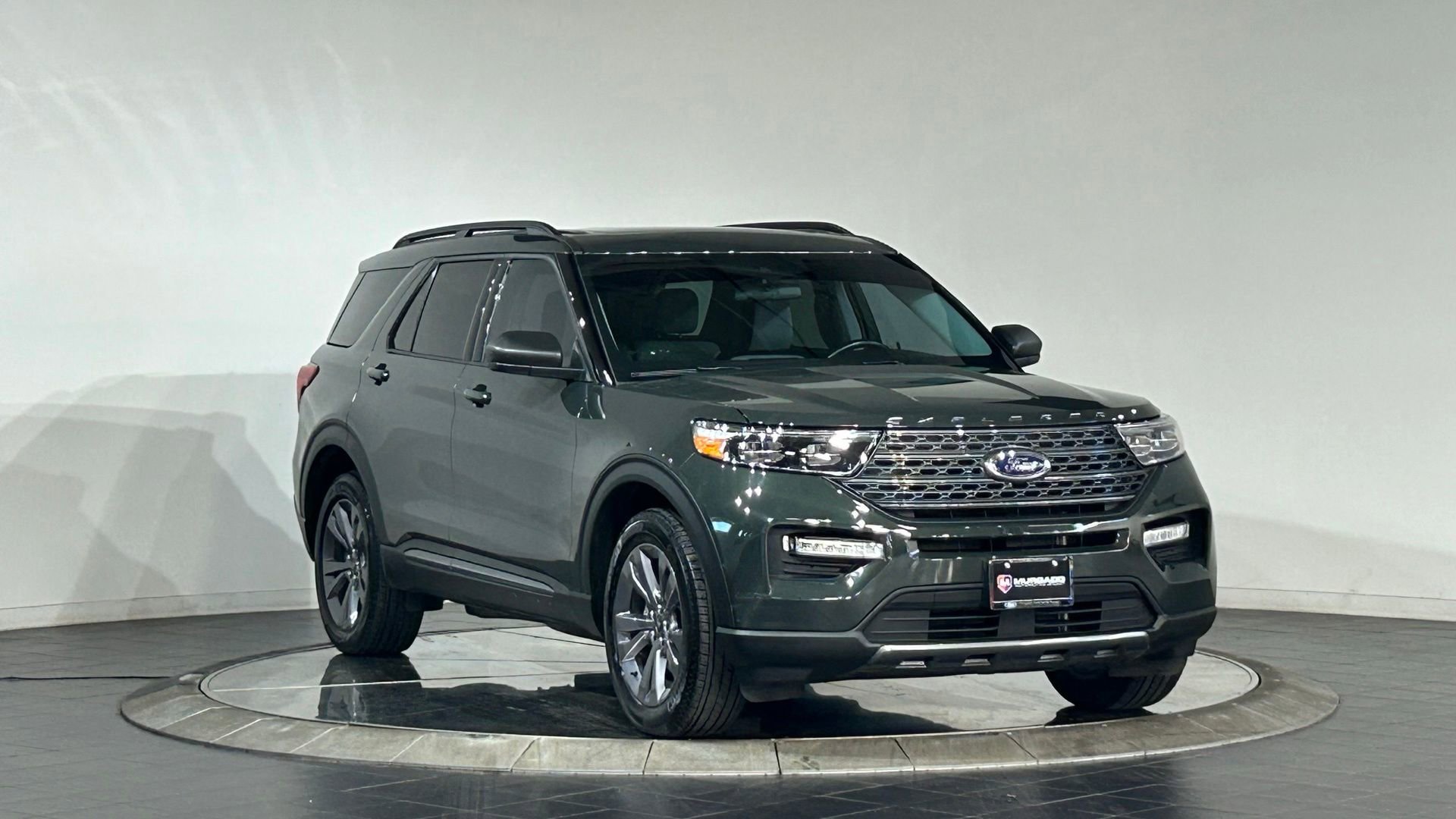 Used 2021 Ford Explorer XLT w/ Equipment Group 202A AWD/4WD video 2