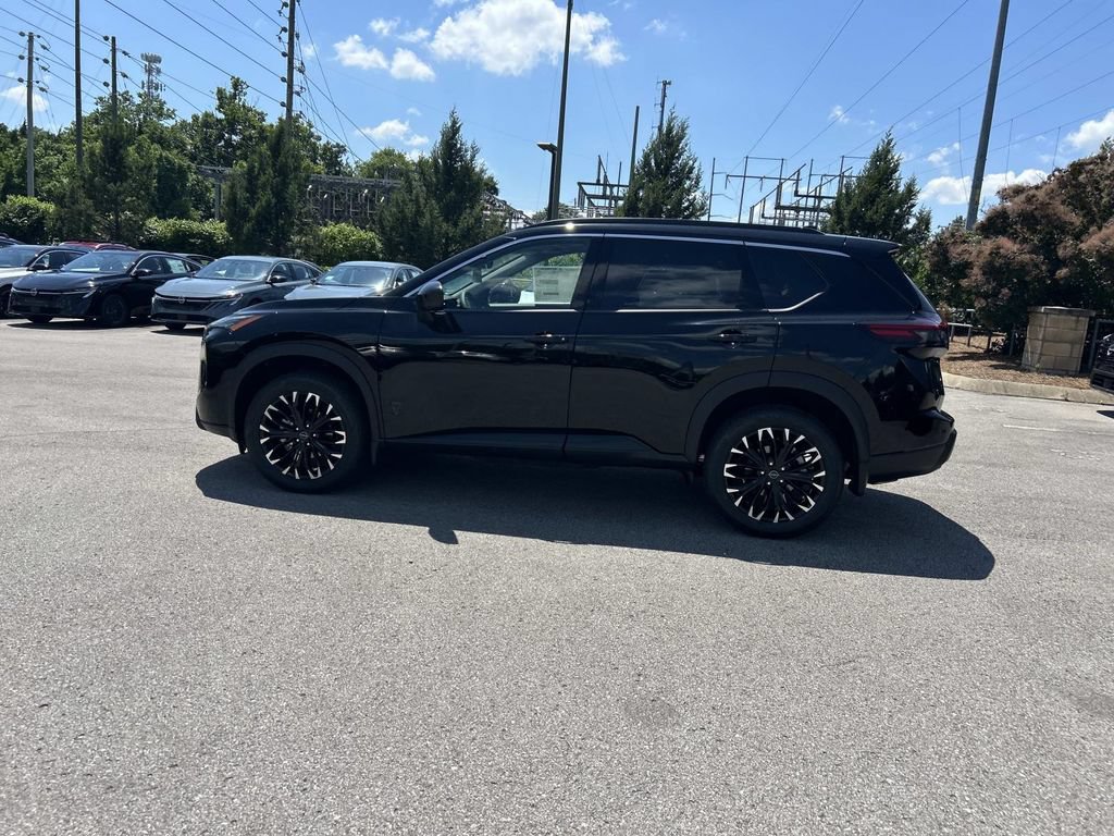 New 2026 Nissan Rogue Dark Armor FWD image 4
