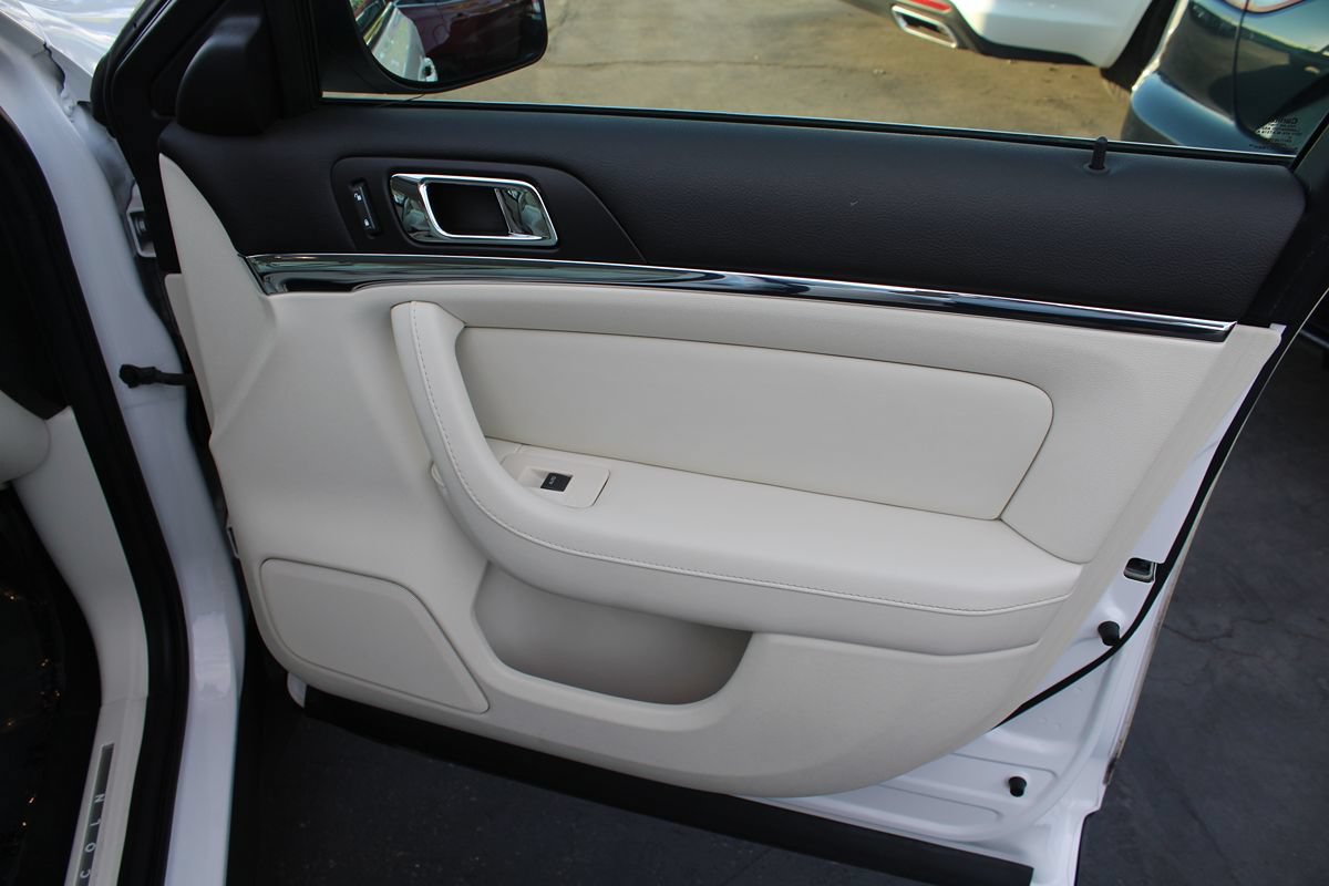 Used 2011 Lincoln MKS w/ 101A Rapid Spec Order Code FWD image 18