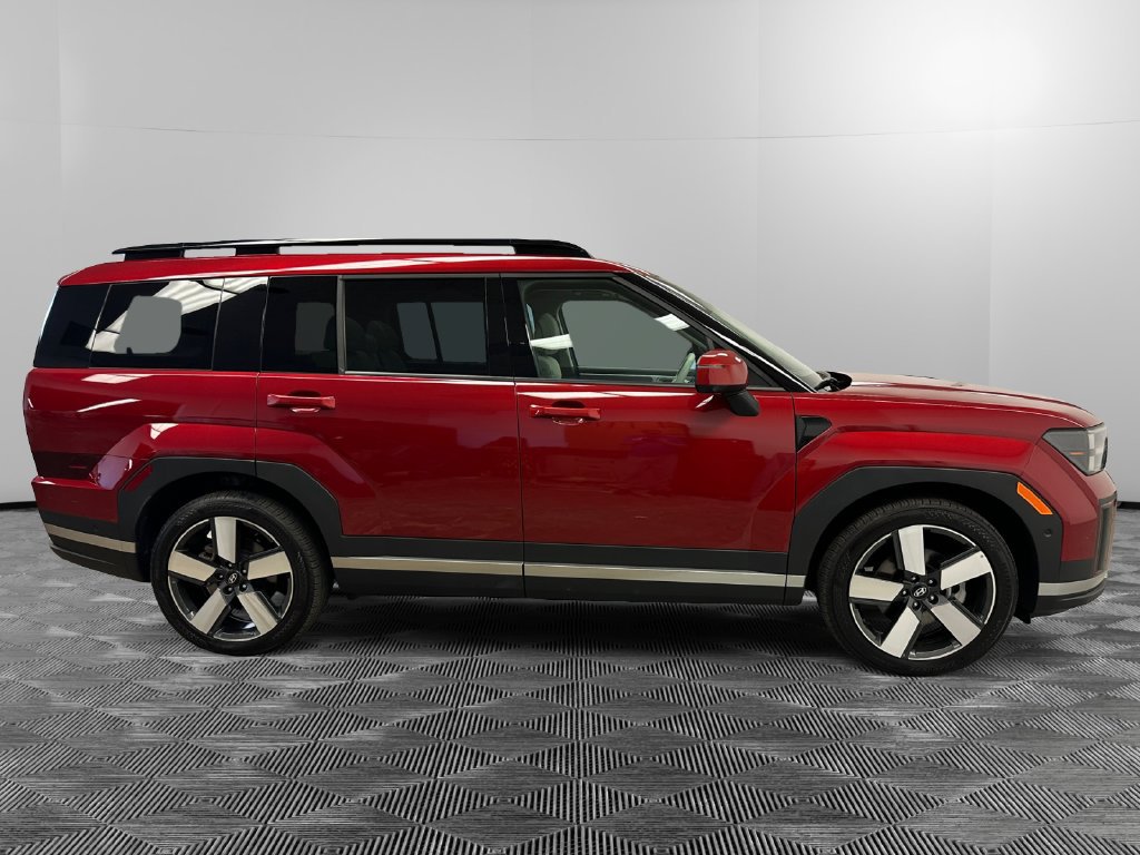 Used 2025 Hyundai Santa Fe Limited AWD/4WD image 6