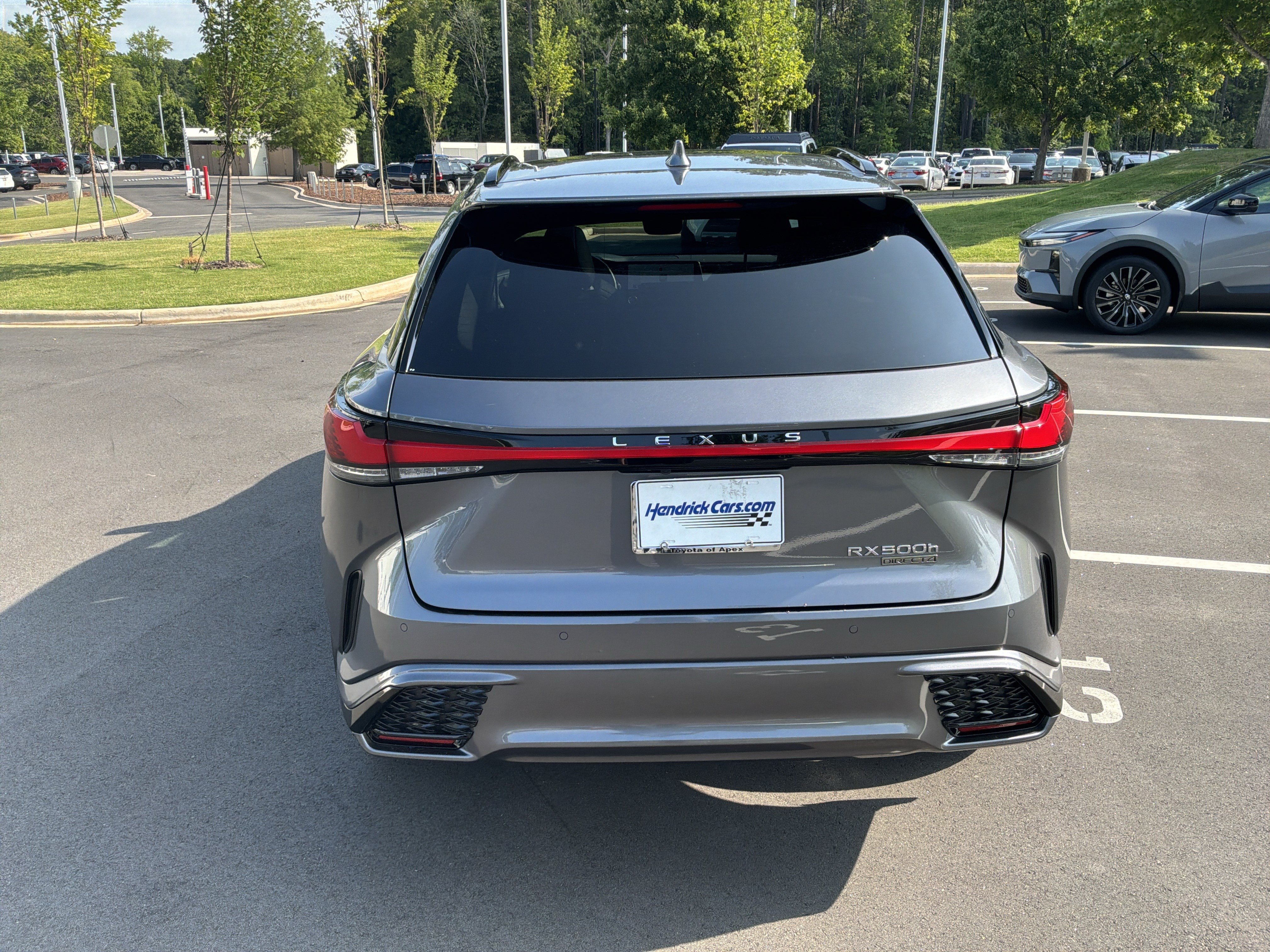 Used 2023 Lexus RX 500h F Sport AWD/4WD image 9