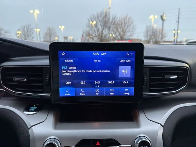 Used 2021 Ford Explorer XLT w/ Equipment Group 202A image 30